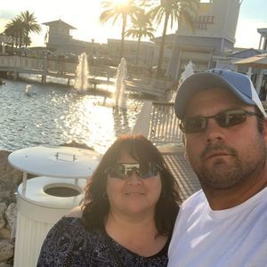 Meet your Posher, Christopher